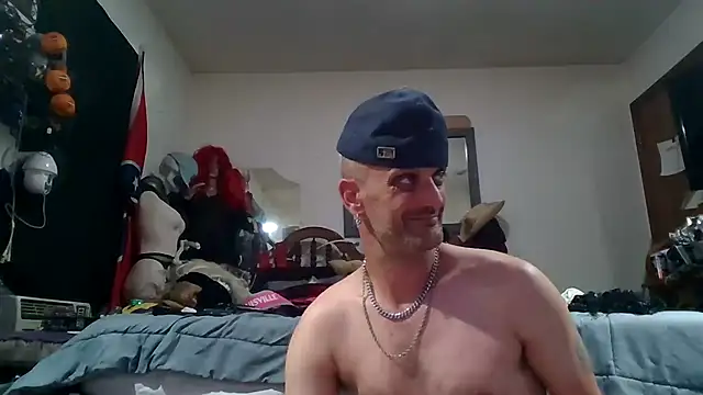 Snapshot of slinginbigD chatting on 8, 7, 2026 slinginbigD online show from 8, 7, 2026
