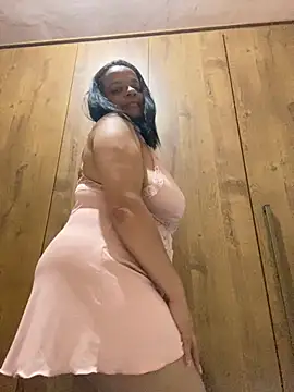 Snapshot of lomagata chatting on 29, 11, 2025 lomagata online show from 29, 11, 2025