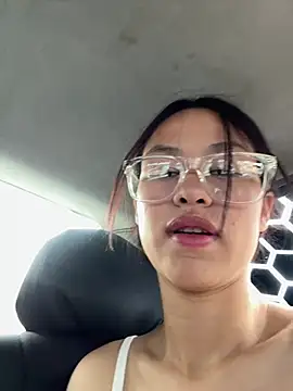 Snapshot of celesteguz chatting on 8, 4, 2026 celesteguz online show from 8, 4, 2026