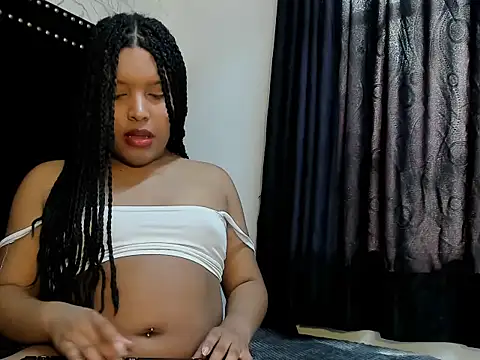 Snapshot of ShanayaKops chatting on 27, 10, 2025 ShanayaKops online show from 27, 10, 2025