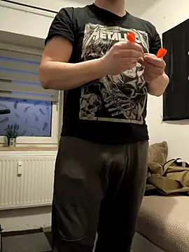 OdinWolf1990 online show from 20, 2, 2025