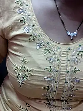 Urmila bhabhii online show from 10, 3, 2025