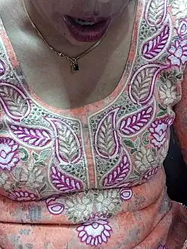 Urmila bhabhii online show from 15, 3, 2025