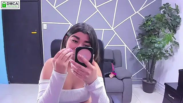 NahomiConnor  online show from 6, 3, 2026