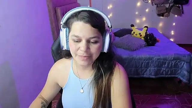 Sabrina Hall  online show from 24, 1, 2025