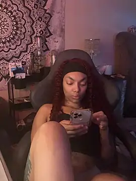 butterflybootyy online show from 13, 12, 2024