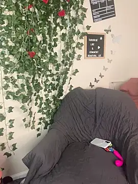 butterflybootyy online show from 14, 1, 2025