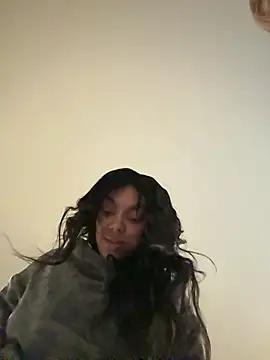 butterflybootyy online show from 1, 3, 2025