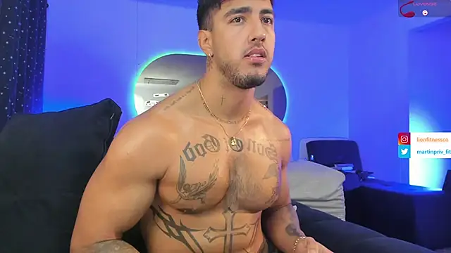 JACOB MARTINS online show from 11, 3, 2025