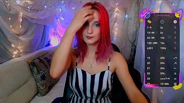 AgathaNoxe online show from 19, 10, 2025