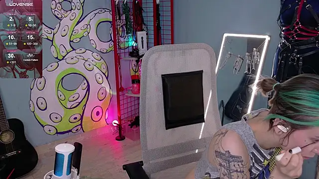 Cumpotik Eve online show from 12, 2, 2026