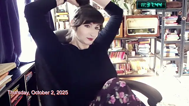 404girlnotfound online show from 2, 10, 2025