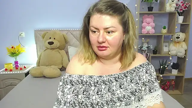 ZannaDreil online show from 11, 3, 2025