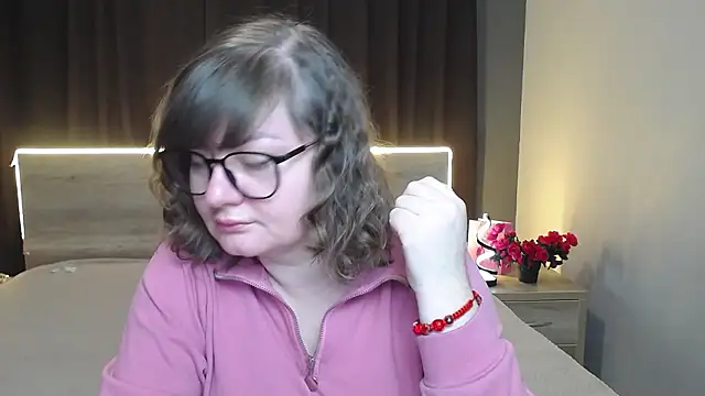 ZannaDreil online show from 12, 1, 2026