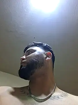 SINUECASTILLO online show from 27, 2, 2026