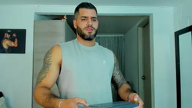 Snapshot of SamirHazard97 chatting on 17, 2, 2026 SamirHazard97 online show from 17, 2, 2026