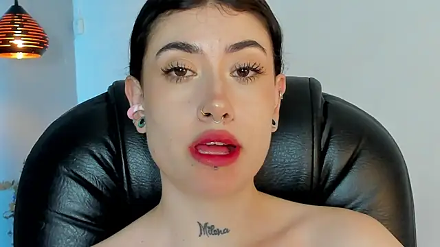 melody suarez online show from 11, 1, 2025