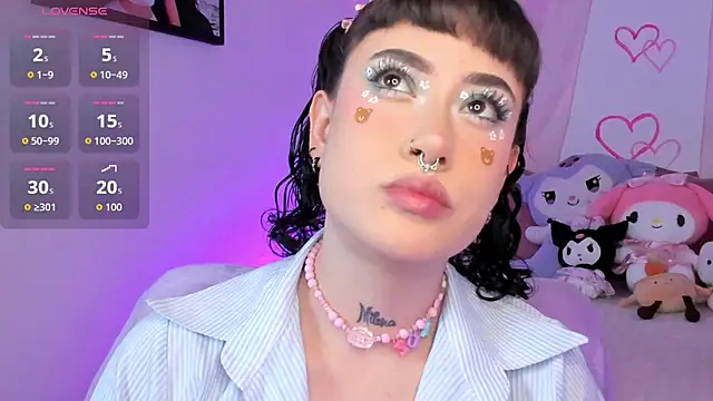 melody suarez online show from 28, 10, 2025