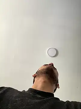 anika lowen02 online show from 6, 1, 2025