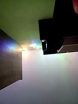 Anna   May online show from 8, 1, 2025