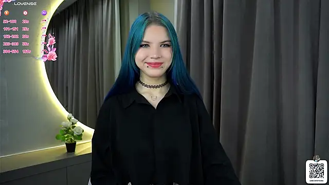 Snapshot of EvelyynLopez chatting on 13, 3, 2025 EvelyynLopez online show from 13, 3, 2025