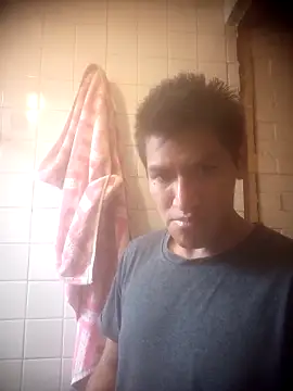 Snapshot of Giovannisexxx69 chatting on 29, 3, 2026 Giovannisexxx69 online show from 29, 3, 2026