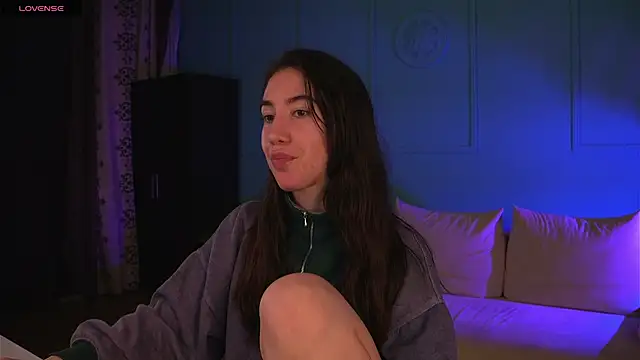 Belle Via online show from 15, 4, 2026