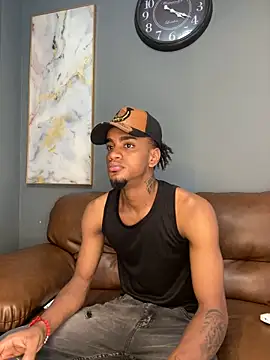 AaronCruz  online show from 18, 1, 2025