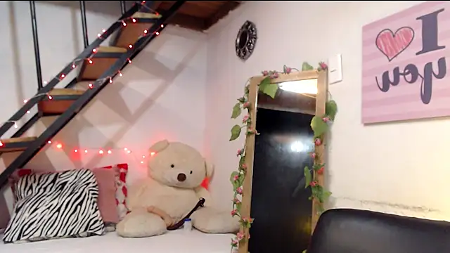 luna sky83 online show from 8, 1, 2025