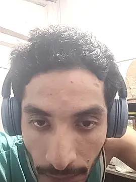 Snapshot of nskgenz chatting on 18, 9, 2025 nskgenz online show from 18, 9, 2025