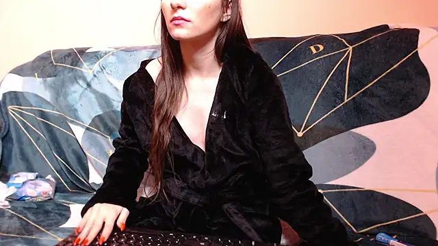 Snapshot of AlmaQueen chatting on 28, 12, 2024 AlmaQueen online show from 28, 12, 2024