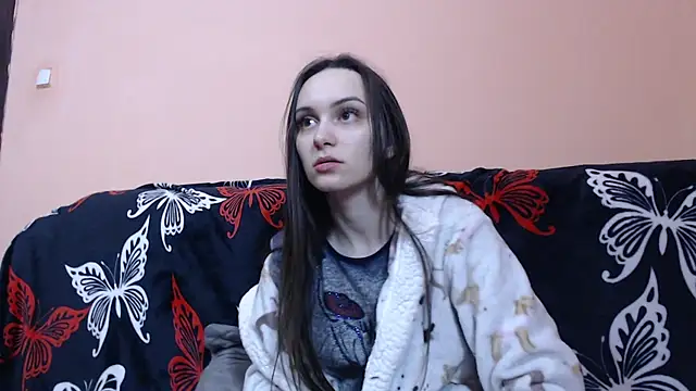 Snapshot of AlmaQueen chatting on 10, 1, 2025 AlmaQueen online show from 10, 1, 2025