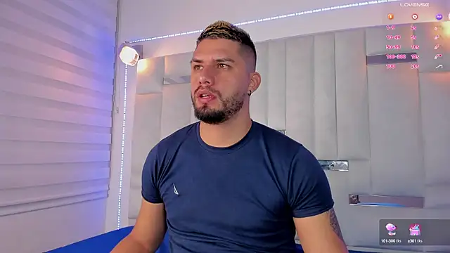 Jacoob19  online show from 8, 1, 2025