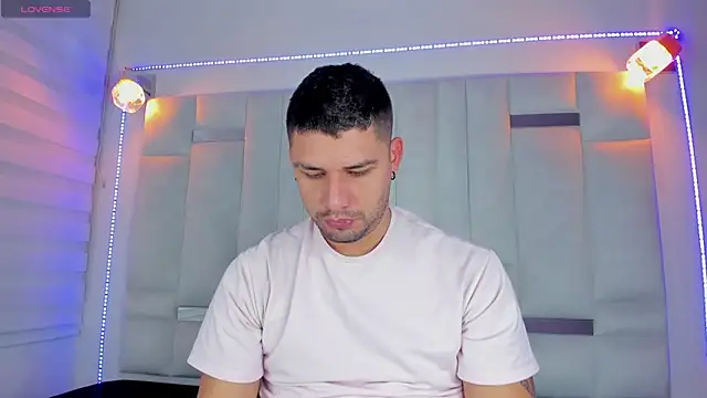 Jacoob19  online show from 24, 1, 2025