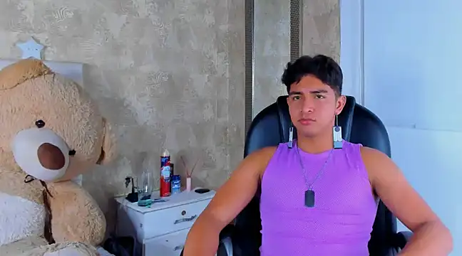 Snapshot of Muichiro_tokito1 chatting on 2, 1, 2025 Muichiro tokito1 online show from 2, 1, 2025