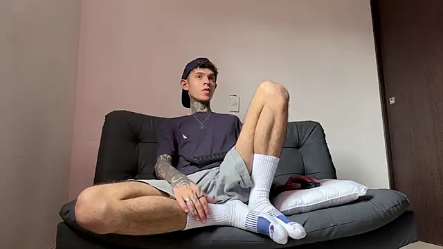 Saturno v online show from 18, 3, 2025