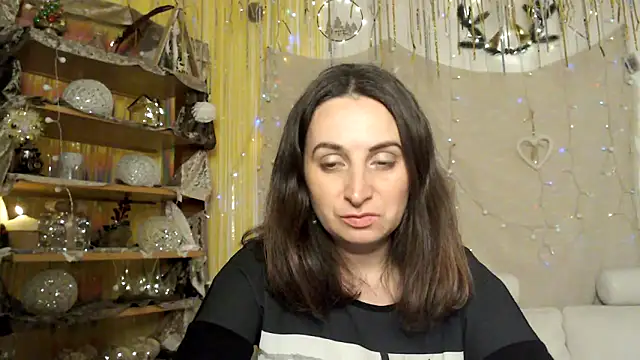 AskMeStandUp online show from 10, 2, 2026