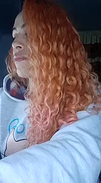 Sexy-Favgirl online show from 6, 3, 2025