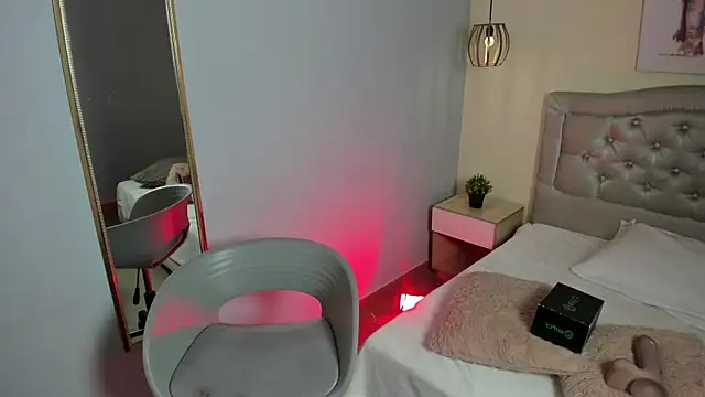 escarleth   online show from 21, 11, 2025