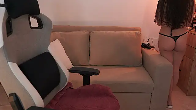 anyacutex online show from 24, 3, 2026