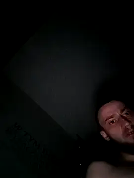 wariacik0024 online show from 10, 2, 2026