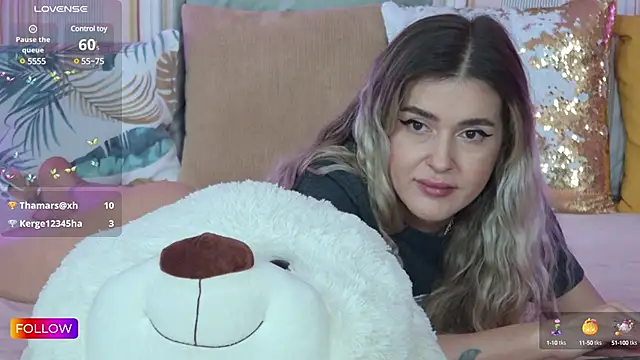 Snapshot of Sarah-Hart chatting on 16, 3, 2025 Sarah-Hart online show from 16, 3, 2025