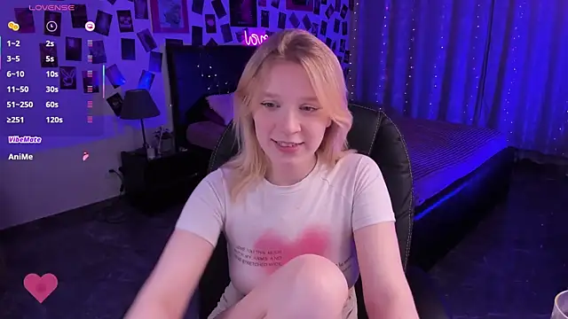 KarambaMoon online show from 7, 3, 2025