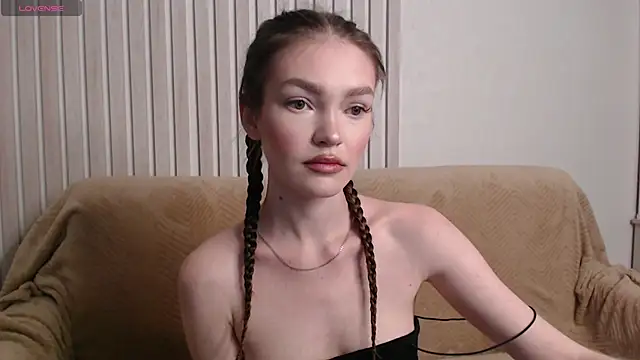 stellapayne1 online show from 12, 9, 2025