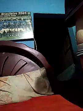 Snapshot of hugosafado333 chatting on 4, 1, 2025 hugosafado333 online show from 4, 1, 2025