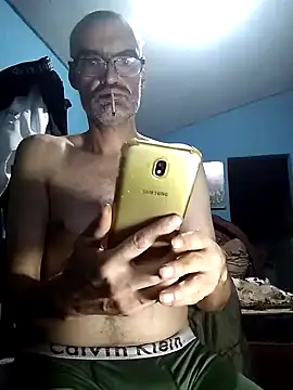 Snapshot of hugosafado333 chatting on 10, 2, 2025 hugosafado333 online show from 10, 2, 2025