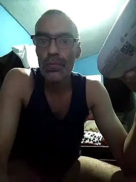 Snapshot of hugosafado333 chatting on 21, 2, 2025 hugosafado333 online show from 21, 2, 2025