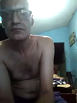 Snapshot of hugosafado333 chatting on 23, 2, 2025 hugosafado333 online show from 23, 2, 2025