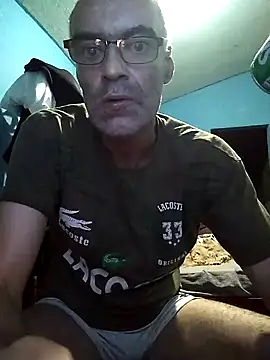 Snapshot of hugosafado333 chatting on 7, 3, 2025 hugosafado333 online show from 7, 3, 2025