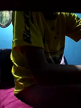 Snapshot of hugosafado333 chatting on 16, 9, 2025 hugosafado333 online show from 16, 9, 2025